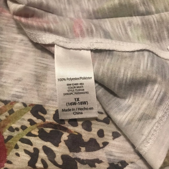 Terra&Sky top, 1X (16W-18W), animal, tropical, floral, multi colored. - Picture 12 of 14